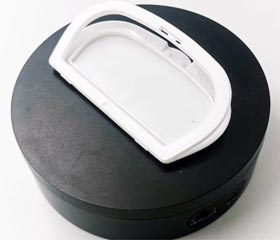 Have You Noticed This Small Hole at the Bottom of the wet wipes lid?